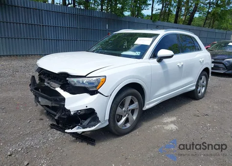 2020 Audi Q3 Premium 45 Tfsi Quattro Tiptronic from USA, damaged, VIN WA1AECF32L1115054
